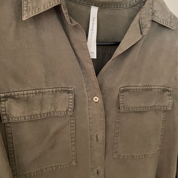 The Group by Babaton Utility Button-Up - Picture 3 of 5